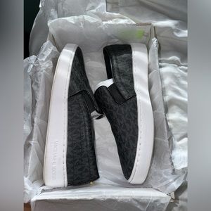 michael kors keaton slip ons